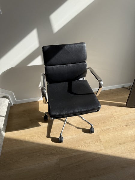 Leather office chair Carousel 1