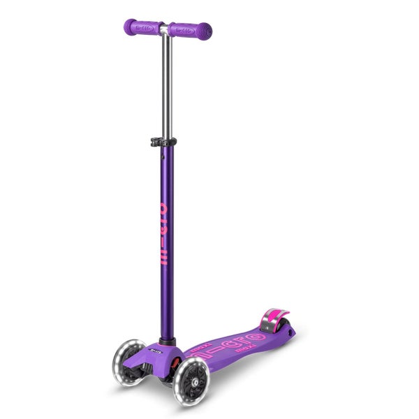 Micro Maxi Deluxe LED Kids Scooter Carousel 2