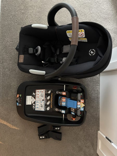 Thule urban glide stroller / pram and accessories. 8 piece set. Carousel 7