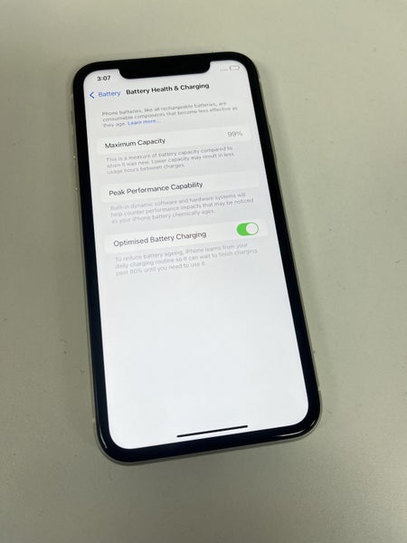 Apple iPhone 11 64gb Pre-owned62863853618819112