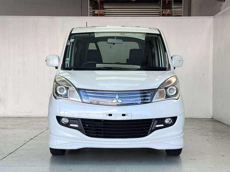 2012 Mitsubishi Delica D2 WITH 15``ALLOYS62854324432130111