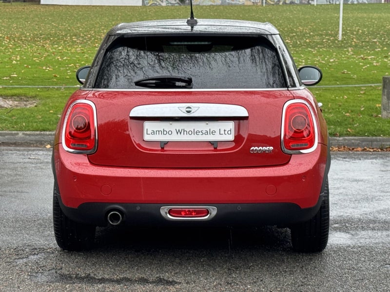 2015 MINI Cooper 1.5 Turbo - 5-Door Automatic -...62863273813635113