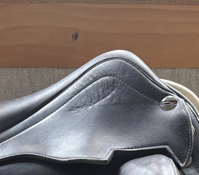 Dressage Saddle62865824929795114