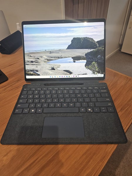 Microsoft Surface Pro 11 16 GB memory 1TB SSD Carousel 1