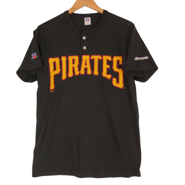 Vintage Russell Athletic Pittsburgh Pirates Baseball Tee Medium Carousel 1