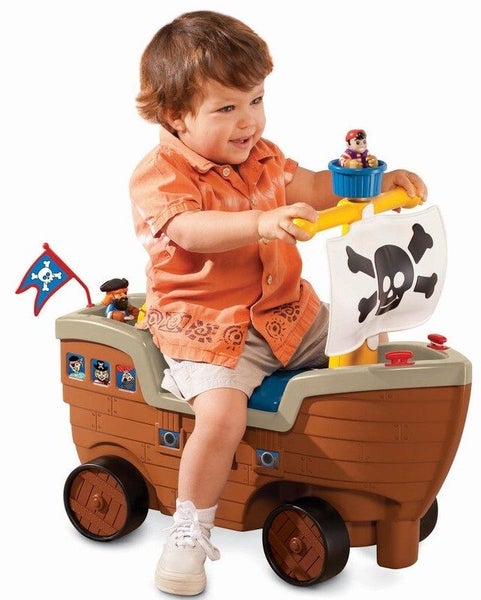 Little Tikes: Play 'n Scoot Pirate Ship Carousel 1
