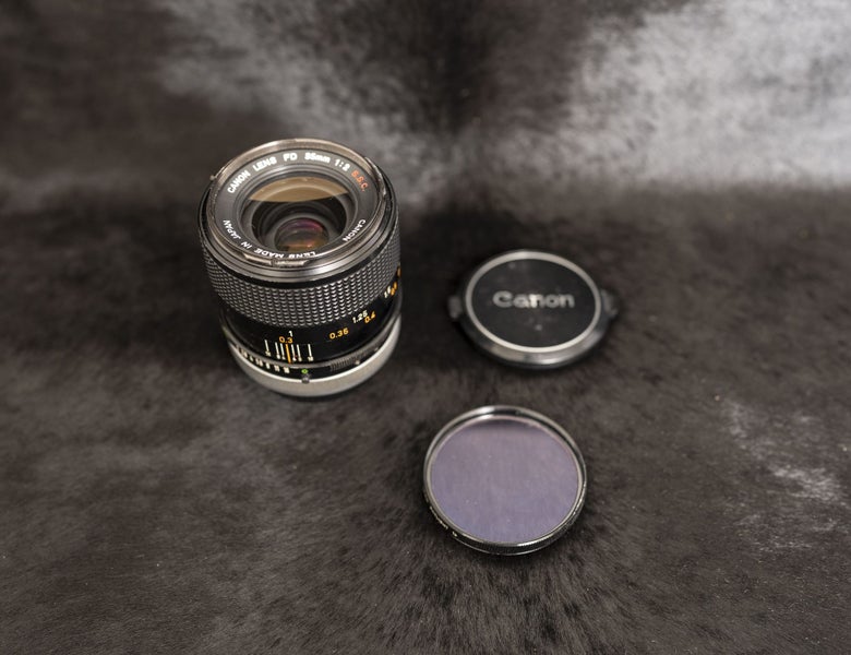 Canon FD 35mm f2 S.S.C. good working order with UV Carousel 2