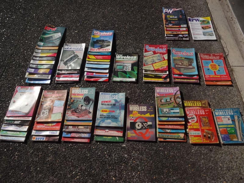 RADIO Books / Magazines X 70 'Practical Wireless' Carousel 1