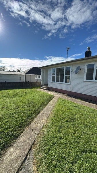 Image 1 of 25