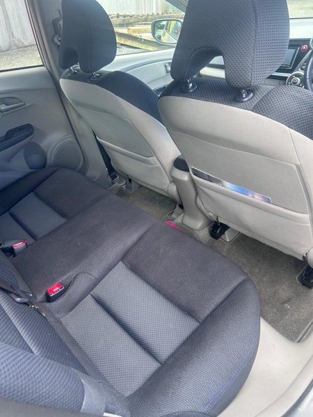 2010 Honda Insight64590635304322112