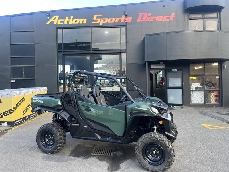2023 Can-Am Commander 700 DPS628647559723551123