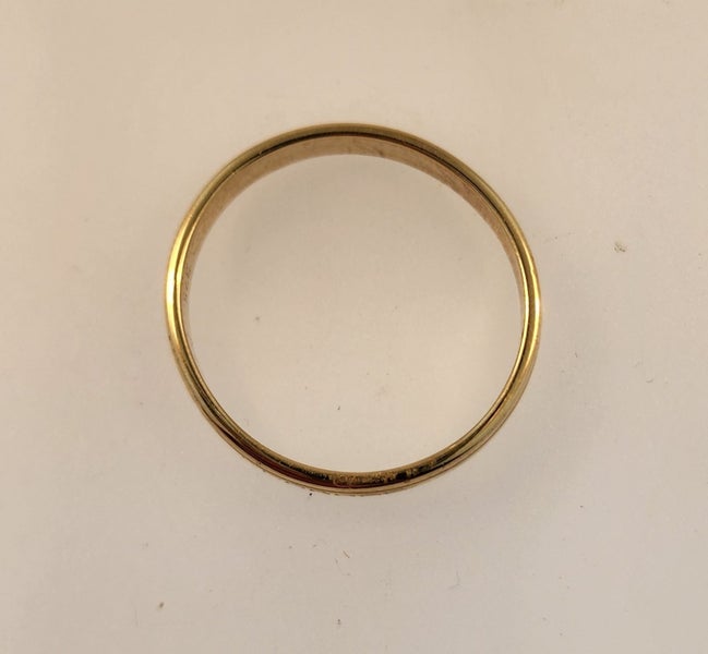 Yellow Gold Band Carousel 2
