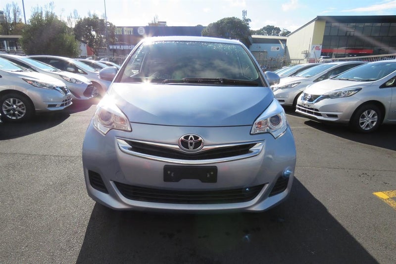 2015 Toyota Ractis 1.5 X SUPER LOW KMS!!!62867854040578111
