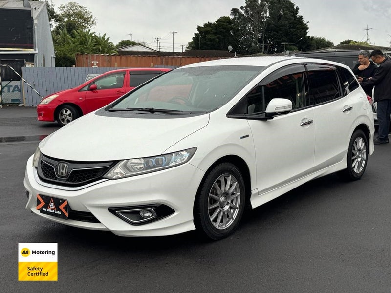 2015 Honda Jade Hybrid 6 seater62854324202370114