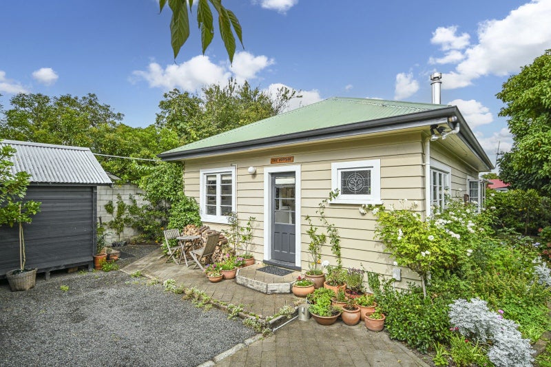 Image 1 of 14