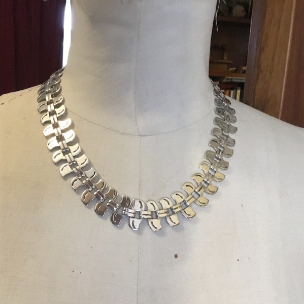 VINTAGE Sterling Silver Taxco Mexico Necklace (96.69 Grams) Carousel 2