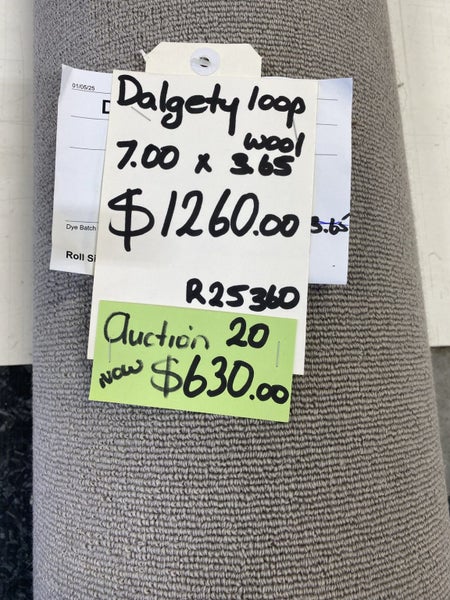 Auction 20- 7.00 x 3.65 metres Woolen Loop pile Commercial carpet Carousel 1