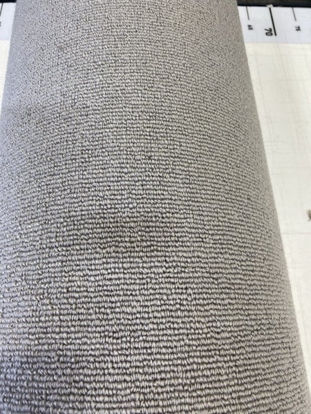 Auction 20- 7.00 x 3.65 metres Woolen Loop pile Commercial carpet Carousel 2