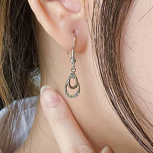 18K White-Gold dangle earrings with AAA Grade Crystals "Collette" Carousel 2
