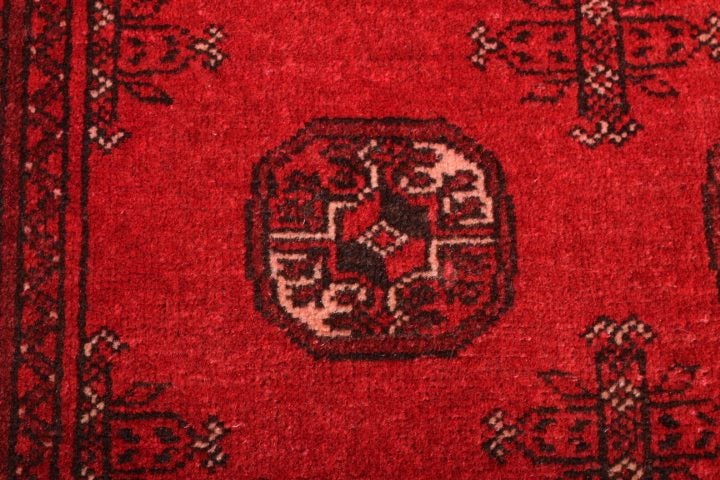 Persian Rug Vintage Carousel 7