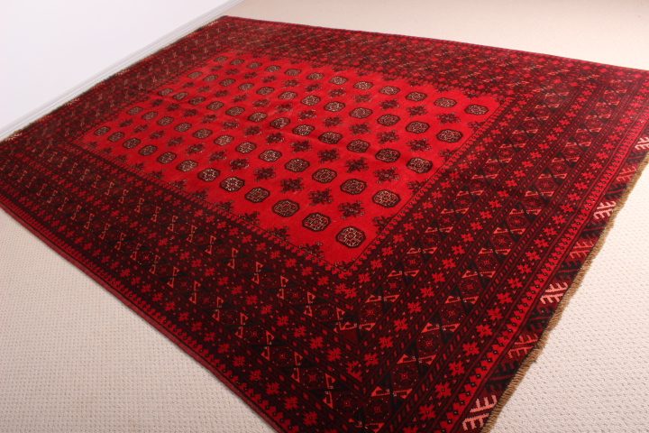 Persian Rug Vintage Carousel 1