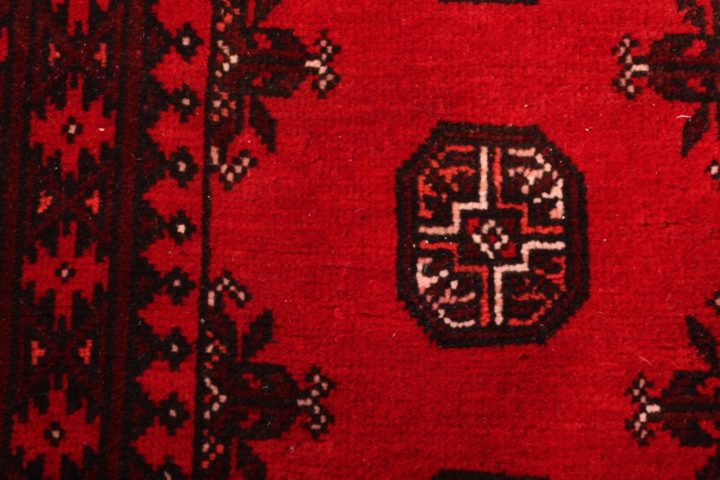 Persian Rug Vintage Carousel 7