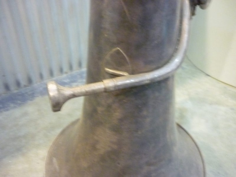 TUBA LARGE C1930'S BOOSEY & HAWKES. #15385763612131304579113