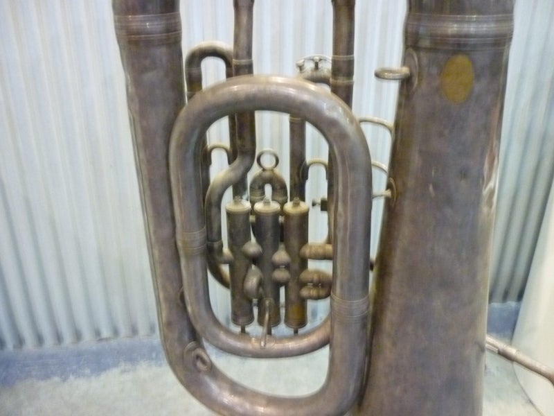 TUBA LARGE C1930'S BOOSEY & HAWKES. #15385763612131304579114
