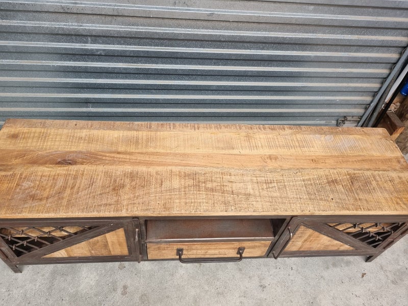 Industrial T.V. cabinet Carousel 2