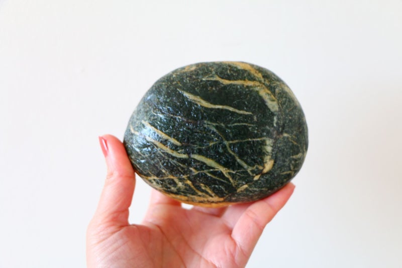 New Zealand greenstone small touchstone pounamu carving stone unique gift Carousel 1