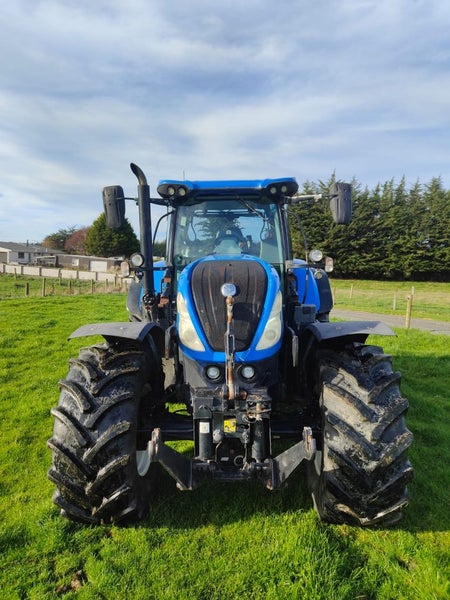 2018 New Holland T7.26062863866599809111
