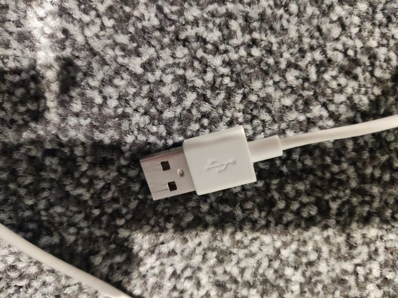 Tech Inc. USB-C to USB-A charging cable | $1 start price! Carousel 3