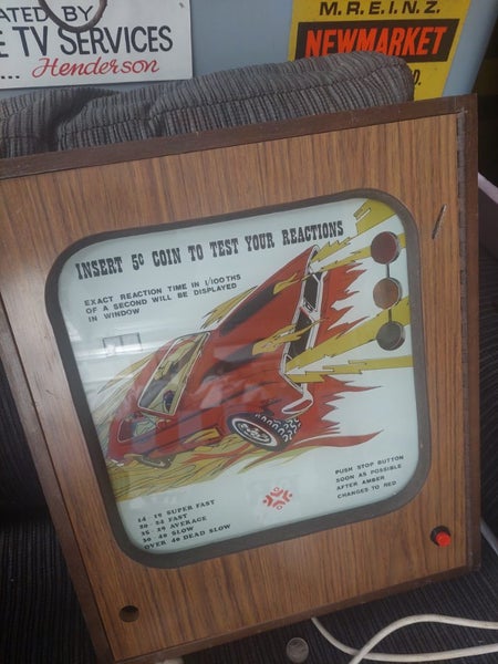 3 old Arcade machines Carousel 1
