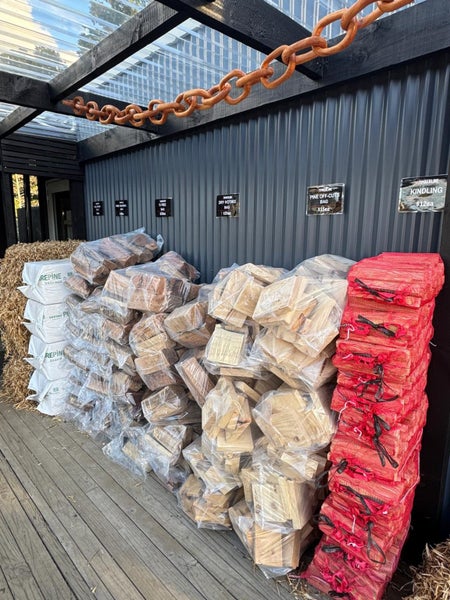 DRY Firewood Bags Carousel 1