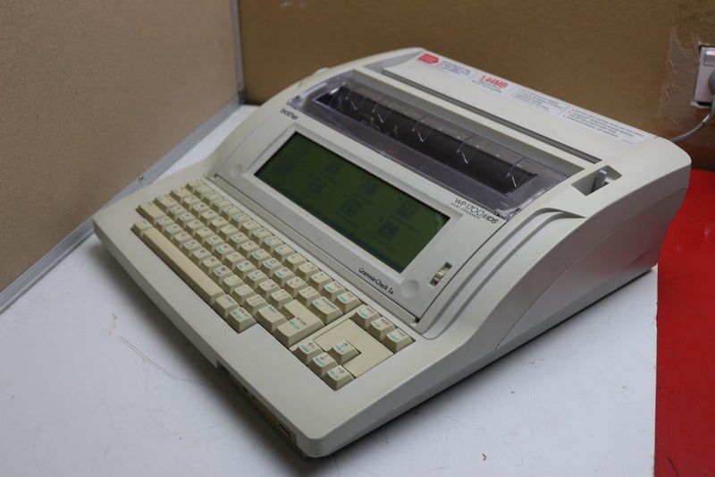 Brother WP-1700MDS Electric Typewriter - LCD, Floppy Drive, Grammar *Charity* Carousel 2