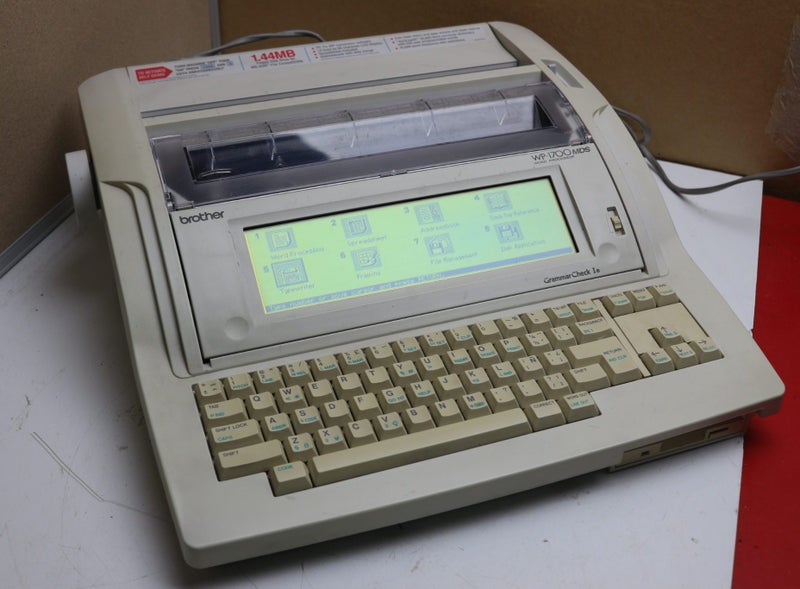 Brother WP-1700MDS Electric Typewriter - LCD, Floppy Drive, Grammar *Charity* Carousel 1