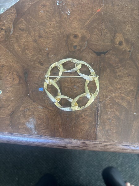 Vintage brooch Carousel 2