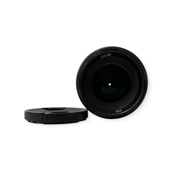 Sony Camera Lens SAL50F14 + Minolta 3xi film camera Carousel 2