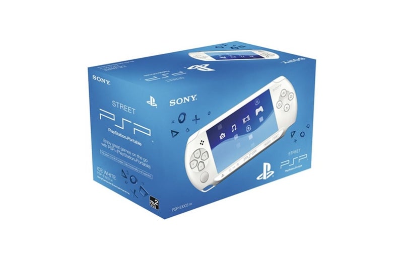 Special Edition White PSP E1000 Street 6.61PRO-C with 32G Memory Cable MINT Cond Carousel 2