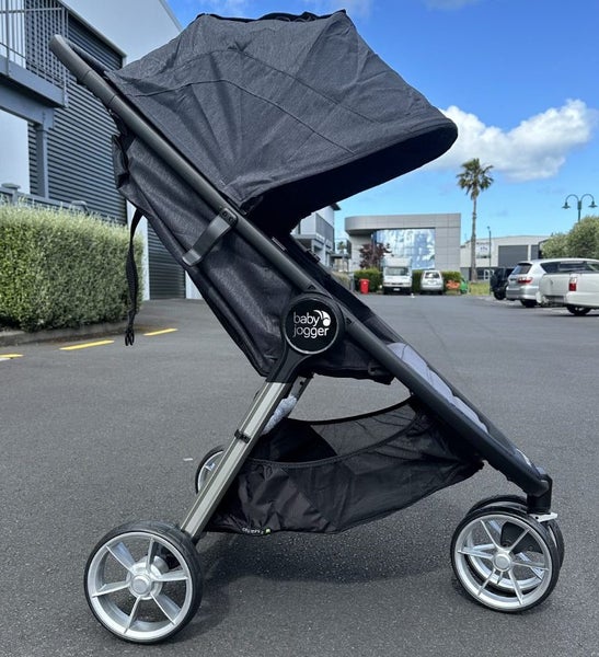 Old version clearance price City mini2 grey Baby jogger pram, 3-wheels stroller Carousel 1