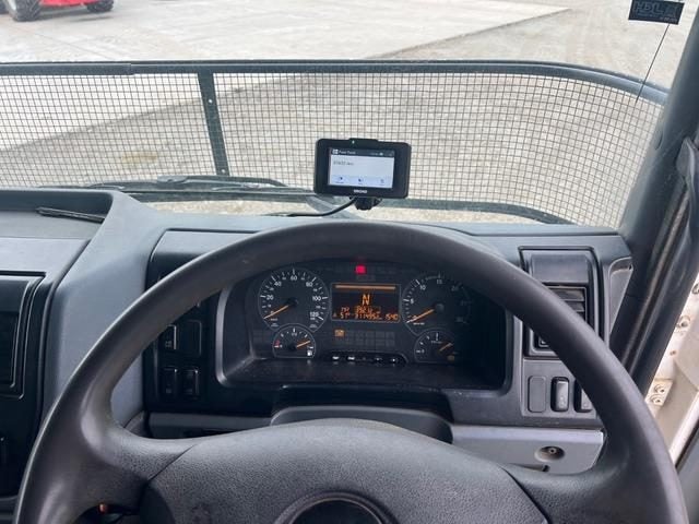 2017 FUSO FJ2528 Hardox tipper62863269986561114