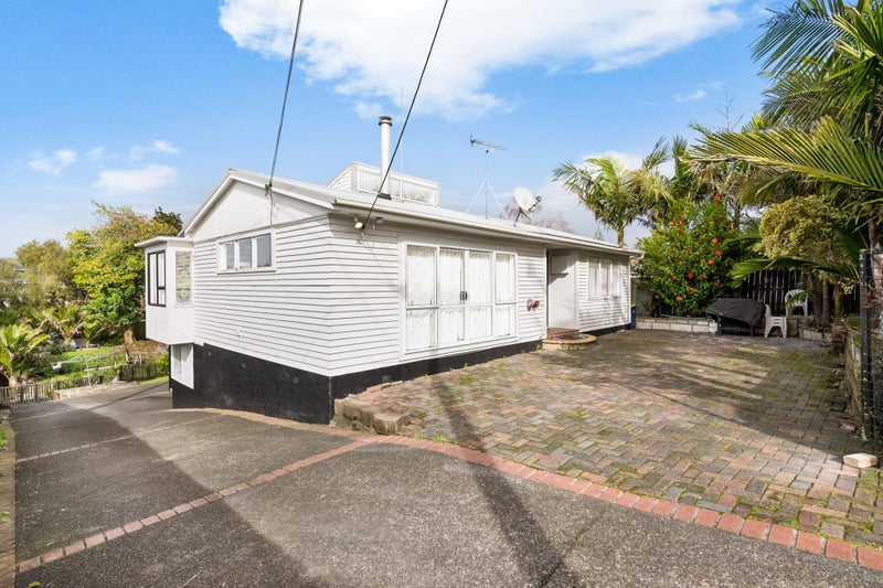 Image 1 of 21