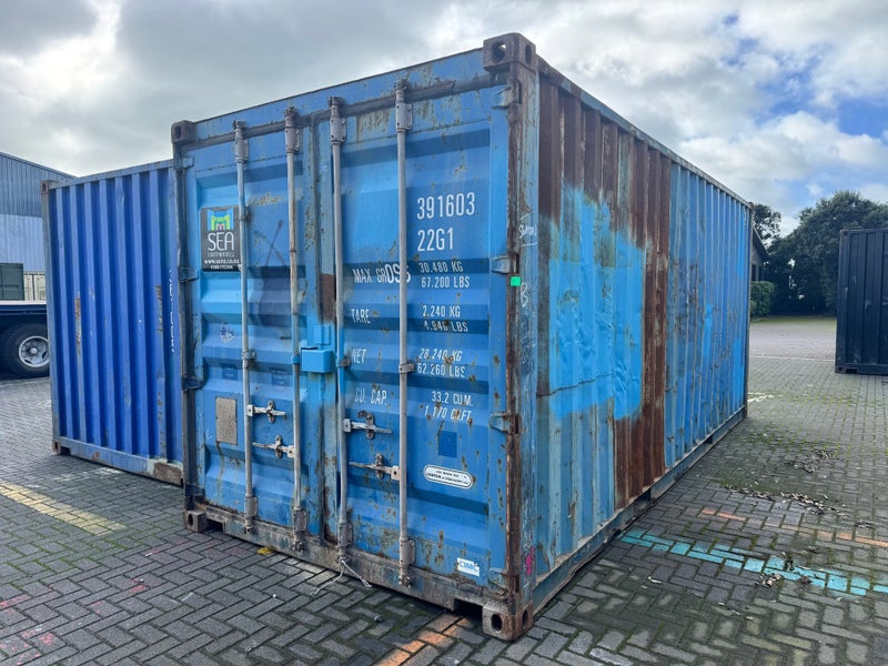 20FT GP C GRADE SHIPPING CONTAINER Carousel 1