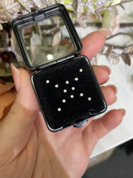 $1 RES ~ Buy Now $1800 * 0.26ct Natural Diamonds x12 Layout62864731410178112