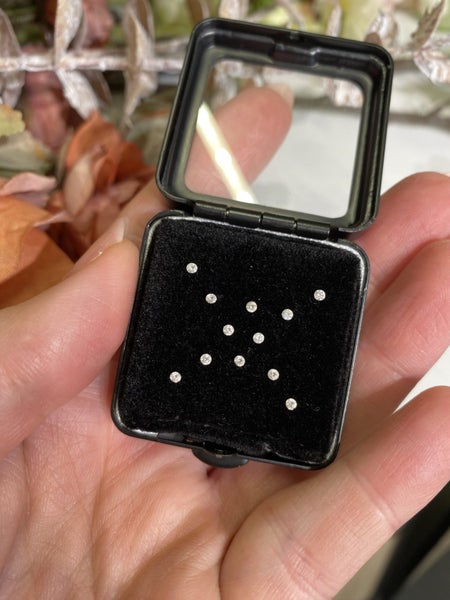 $1 RES ~ Buy Now $1800 * 0.26ct Natural Diamonds x12 Layout62864731410178114