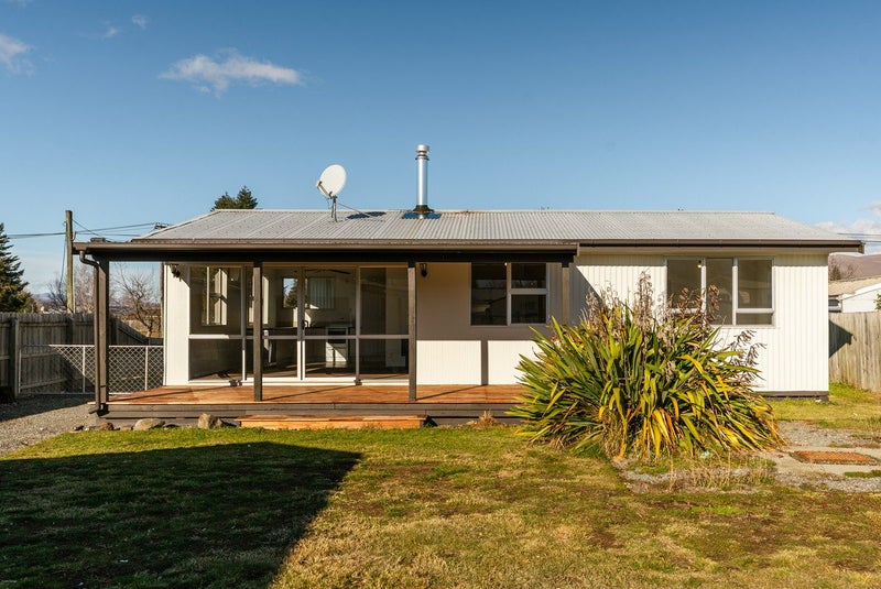 Image 1 of 25