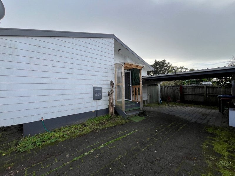 Image 1 of 10