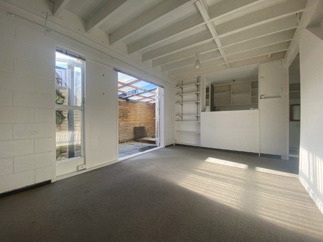Image 1 of 8