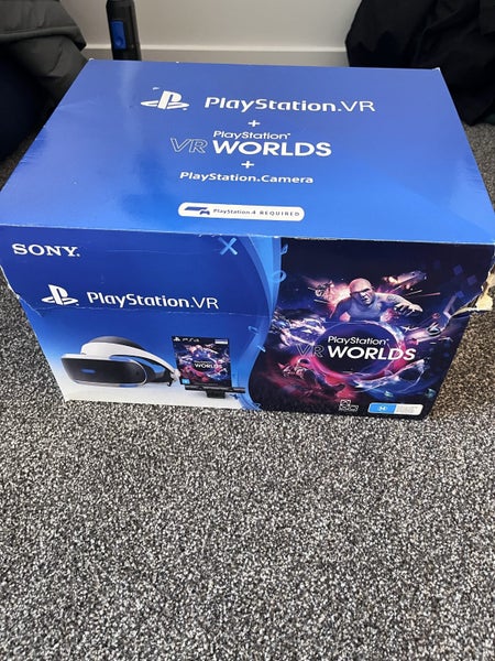 PlayStation 4 VR headset + camera62865823439618114