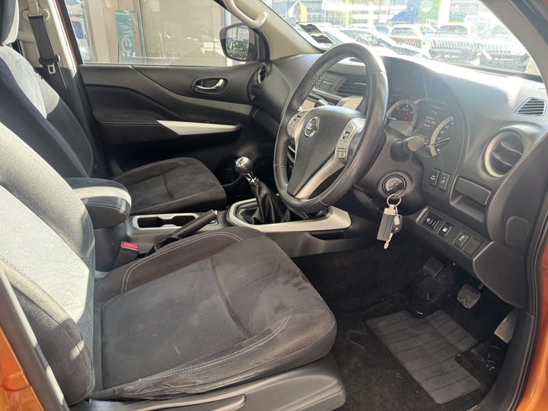 2017 Nissan Navara St 2.3 4WD Manual62863268900354111